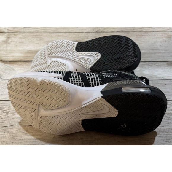 Nike Lebron Witness VII DM1123-100 White/Black Basketball Shoes Mens Sz 10.5 - Picture 5 of 7
